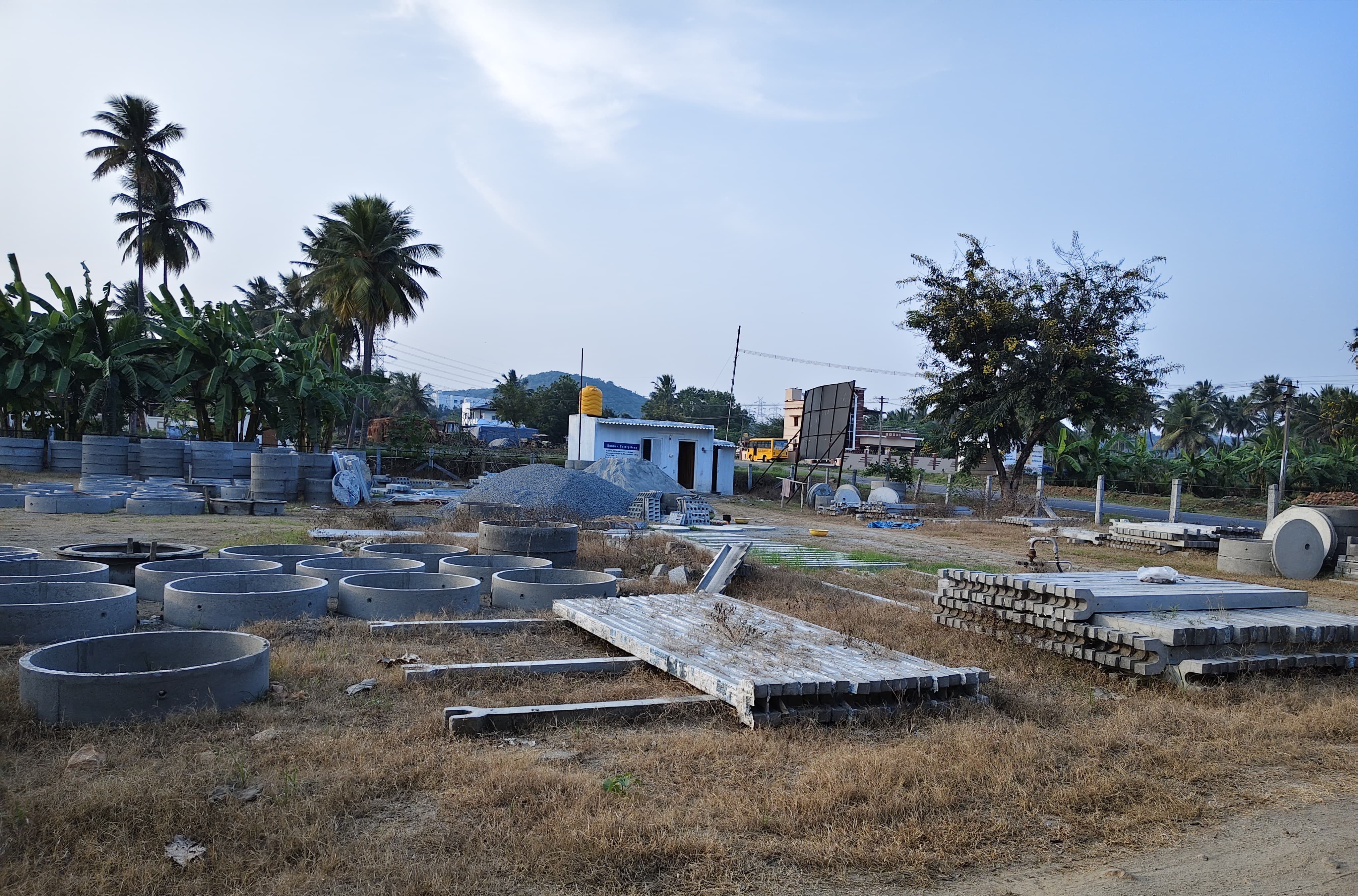 Fencing stone